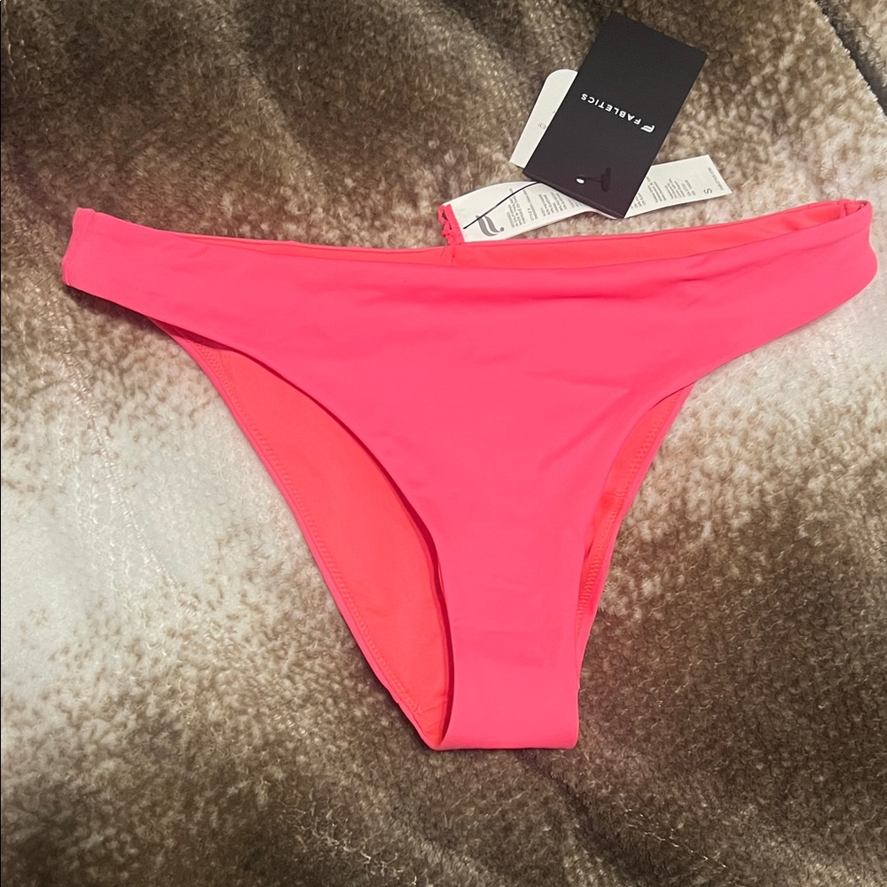 NWT swim bottoms. Gorgeous pink